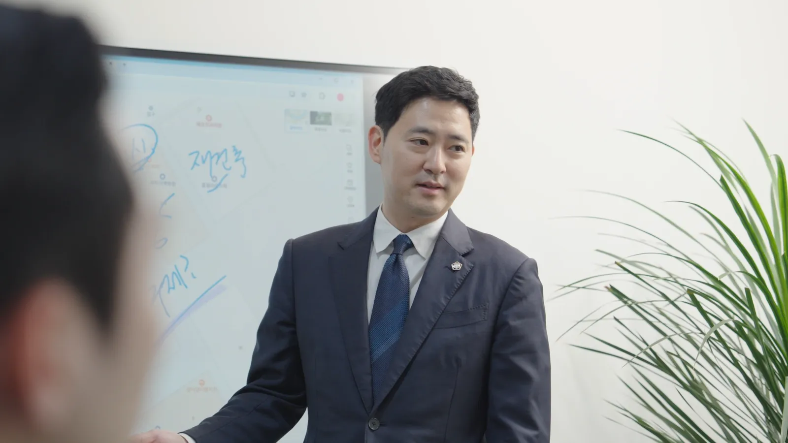② 운전자바꿔치기 사건에서 실제 운전자와 대신 진술한 자의 법적 책임 비교표는 무엇인가요?